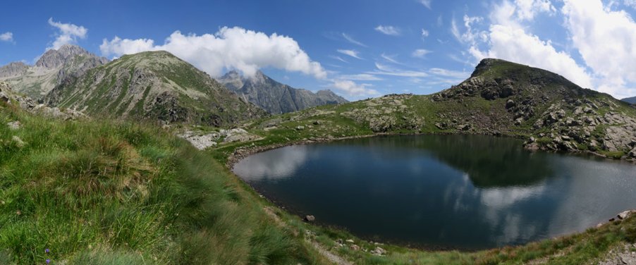 Panorama con il lago di Forcella Magna